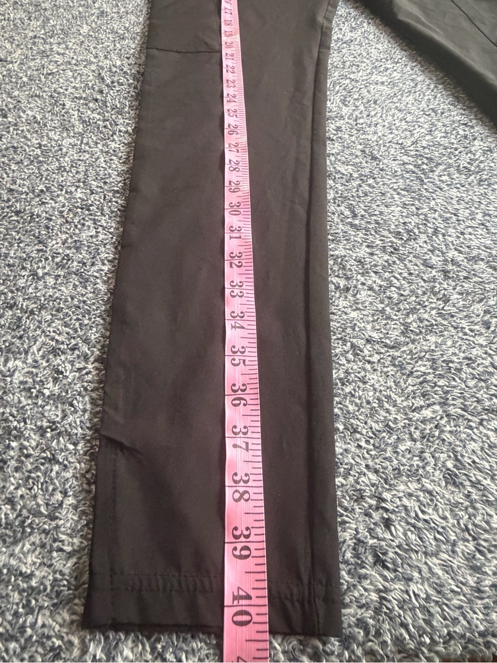 Women's Black Drawstring Cargo Crop Pants - Picture 5 of 12